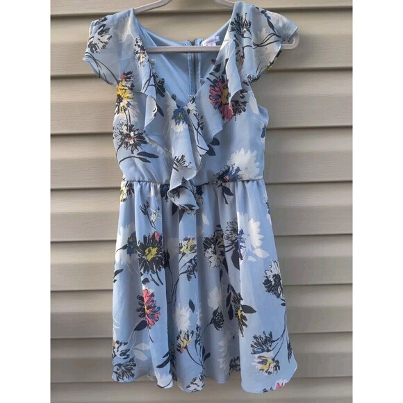 Xhilaration Womens Blue Floral Dress Size Medium M Beach Flowers Spring Summer - Picture 2 of 12